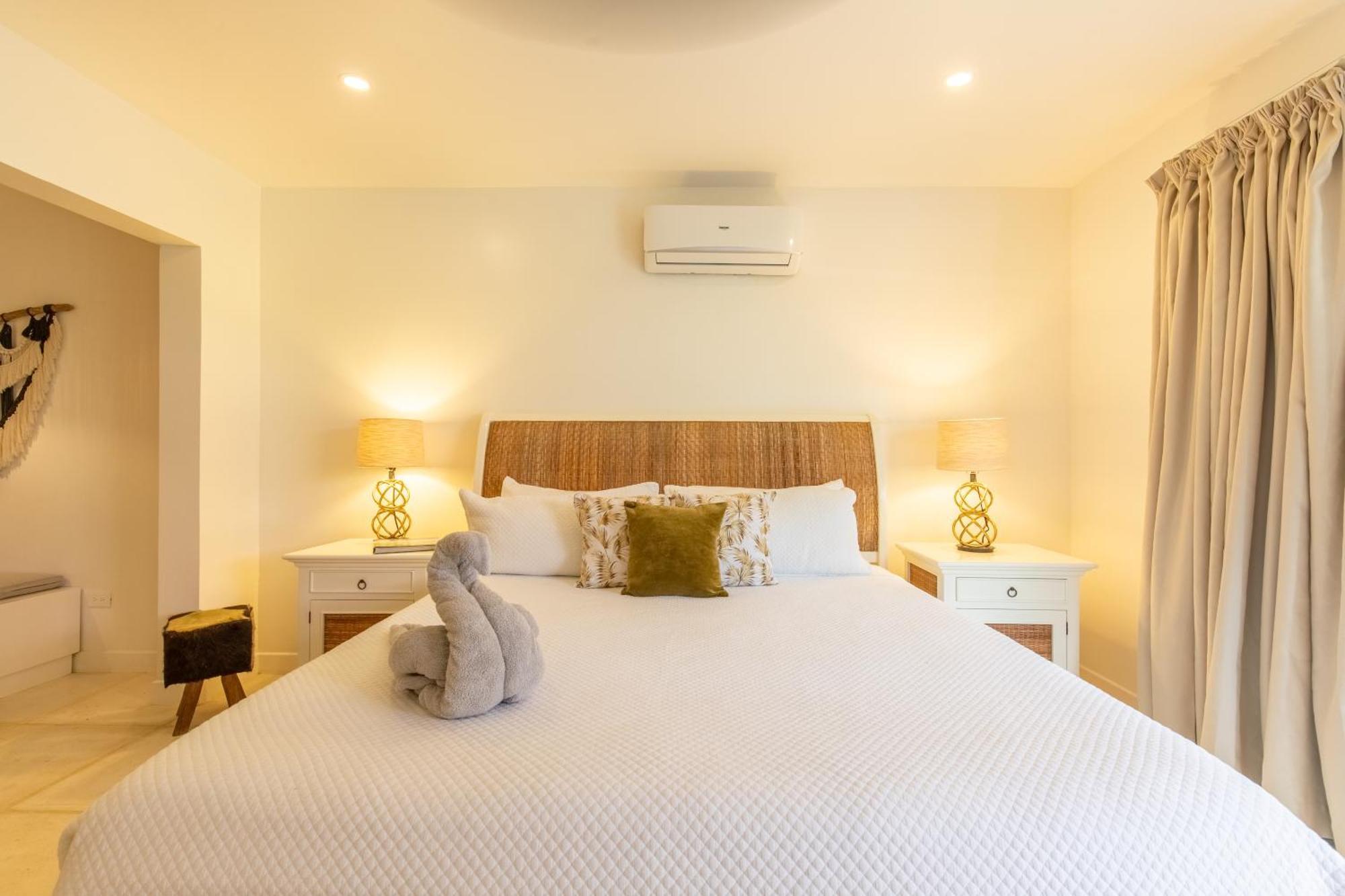 Casa Vitality - Playa Guiones, - 4 Minute Walk To The Bed and breakfast *