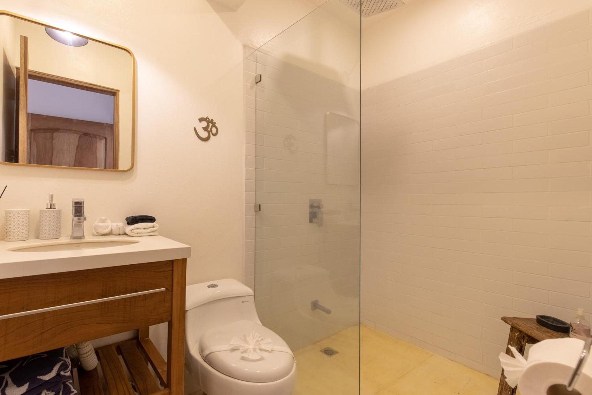 Casa Vitality - Playa Guiones, - 4 Minute Walk To The Couette-café